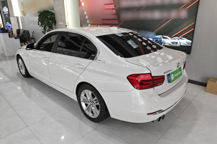 BMW 3 Series 2017 #5 BMW 3 Series 2017 car image #5