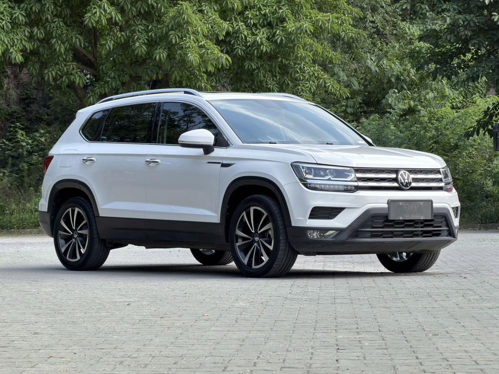 Volkswagen Tharu 2022 car image #3