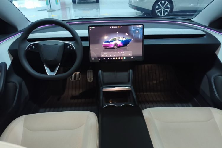 Tesla Model 3 2024 #10 Tesla Model 3 2024 car image #10