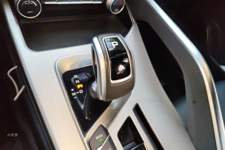 GEELY Coolray 2020 immagine di auto #16
