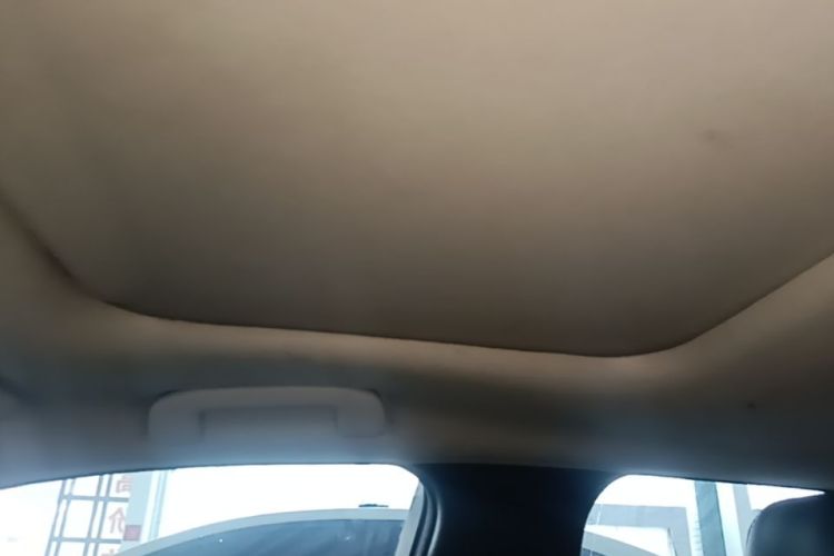 Toyota Corolla 2019 immagine di auto #20