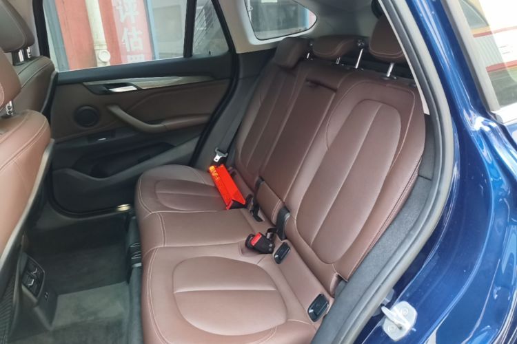 BMW X1 2019 car image #17