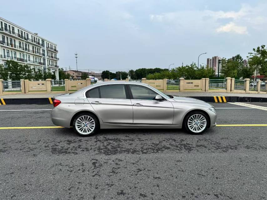 BMW 3 Series 2018 #9 BMW 3 Series 2018 car image #9
