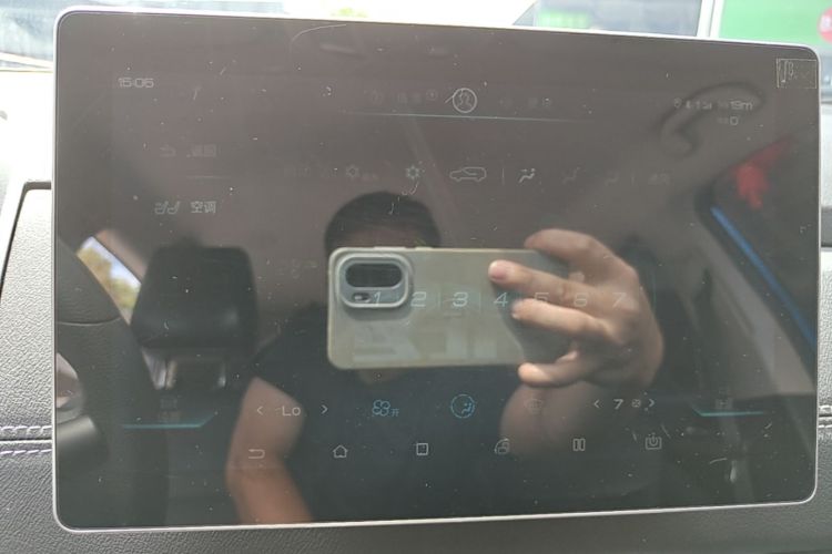 BYD Yuan New Energy 2019 car image #13