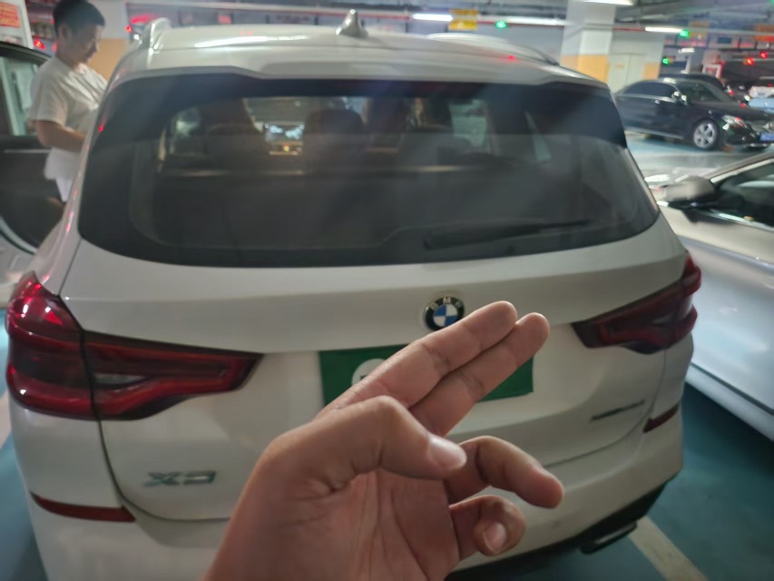 BMW X3 2018 car image #2