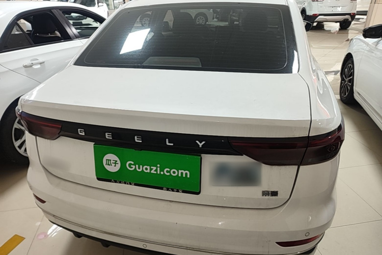 GEELY Emgrand 2025 car image #6