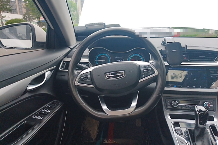 GEELY Emgrand 2020 car image #15