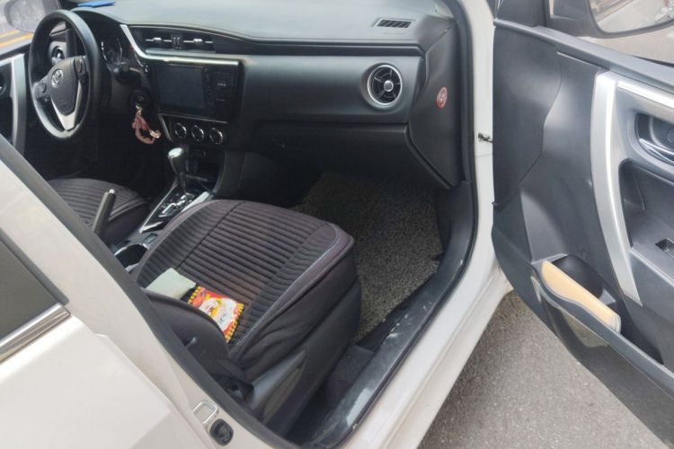 Toyota Corolla 2017 صورة سيارة #21