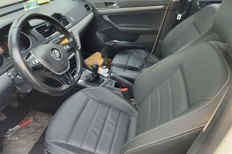 Volkswagen Lavida 2017 car image #17