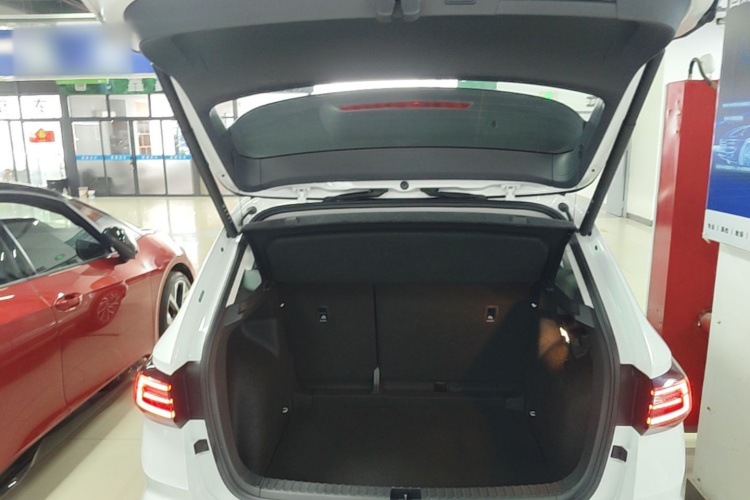 Volkswagen Tharu 2024 #19 Volkswagen Tharu 2024 car image #19