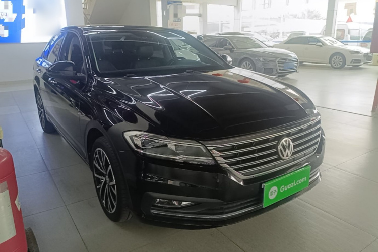 Volkswagen Lavida 2020 car image #4