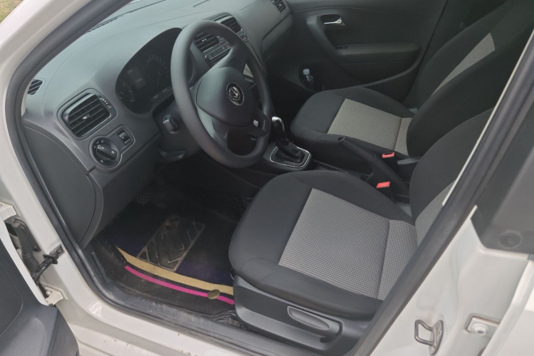 Volkswagen Polo 2019 #12 Volkswagen Polo 2019 car image #12