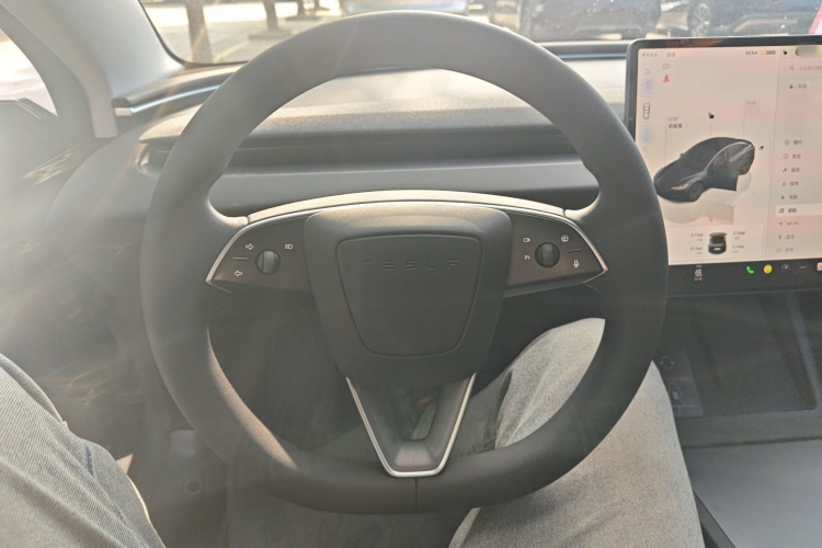 Tesla Model 3 2024 #11 Tesla Model 3 2024 car image #11