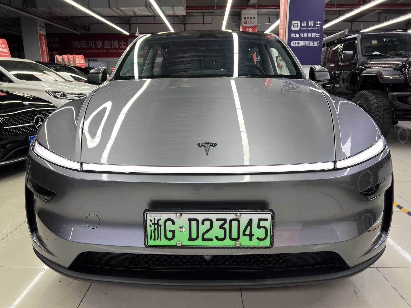 Tesla Model Y 2025 #3 Tesla Model Y 2025 car image #3