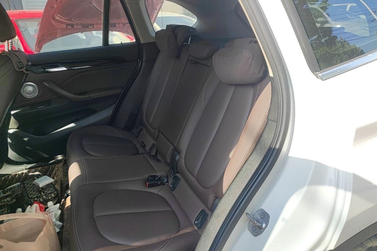BMW X1 2021 car image #13