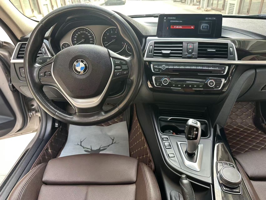 BMW 3 Series 2018 #7 BMW 3 Series 2018 car image #7
