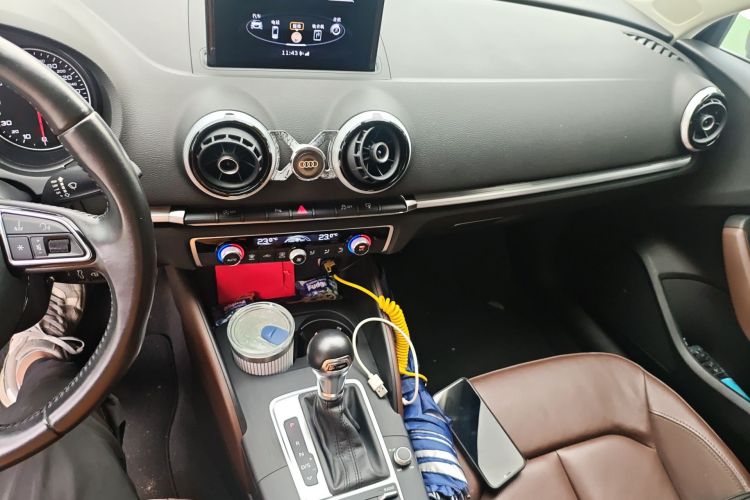 Audi A3 2016 car image #17