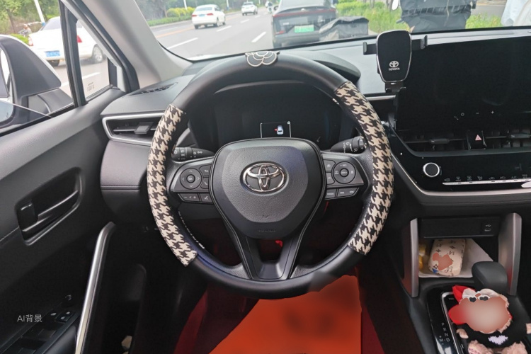 Toyota Corolla Cross 2023 car image #12