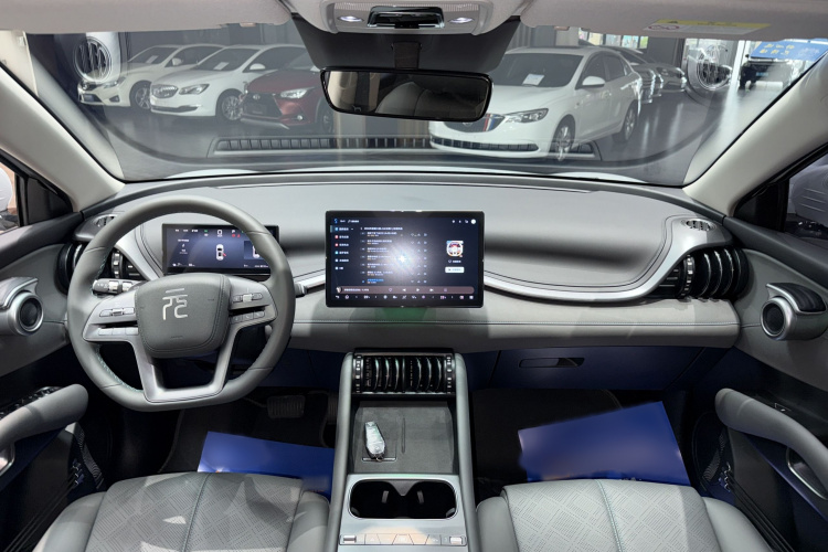 BYD Yuan Plus 2025 #10 BYD Yuan Plus 2025 car image #10