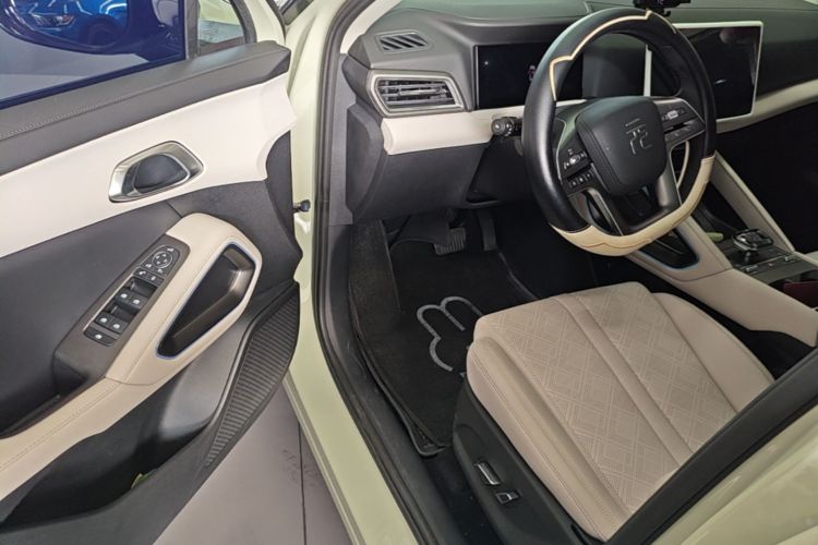 BYD YuanUP 2024 #16 BYD YuanUP 2024 image de voiture #16