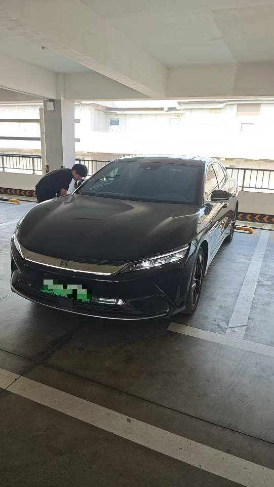 BYD Han 2021 BYD Han 2021 صورة سيارة