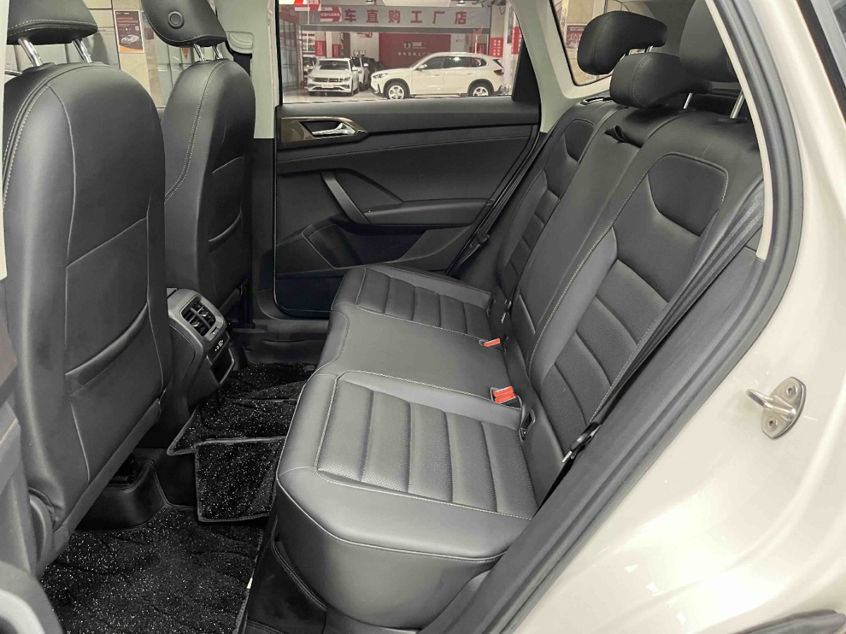 Volkswagen Tharu 2022 car image #4