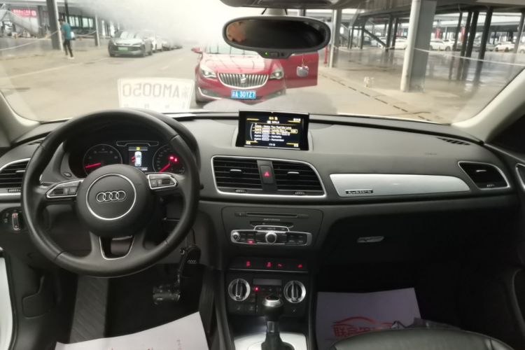 Audi Q3 2016 #10 Audi Q3 2016 car image #10