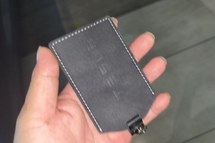 Tesla Model 3 2020 car image #9
