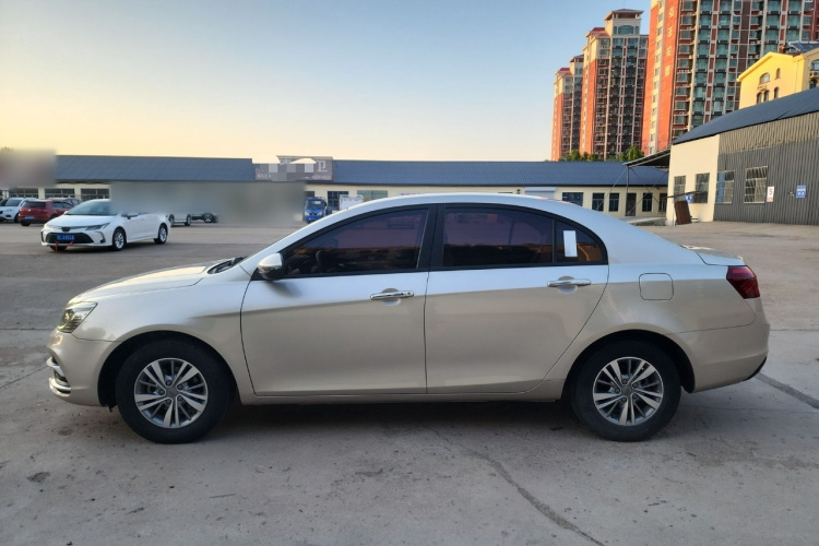 GEELY Emgrand 2019 car image #6