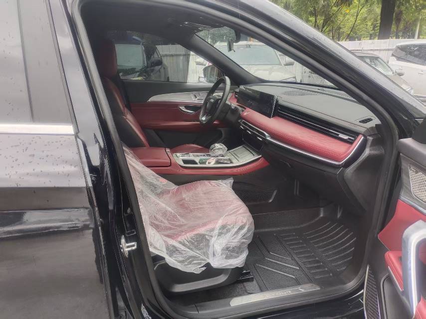 Jetour X70 PLUS 2023 car image #8