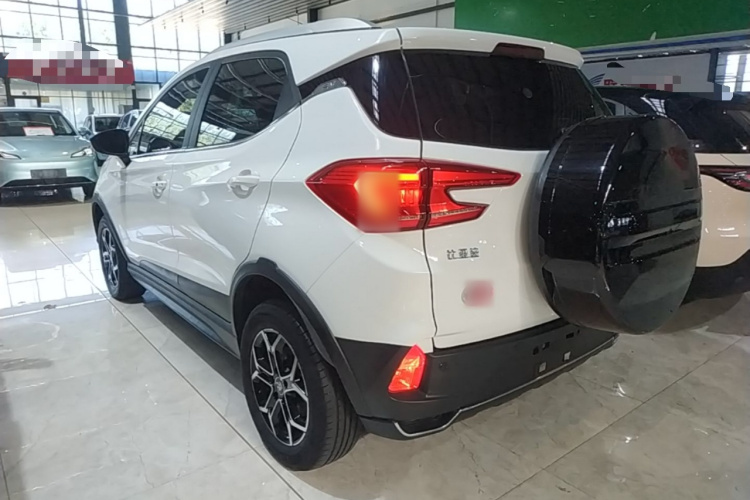 BYD Yuan Pro 2021 #5 BYD Yuan Pro 2021 car image #5