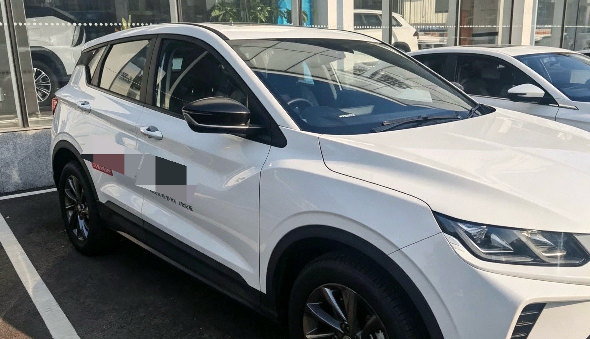 GEELY Coolray 2025 изображение автомобиля #4