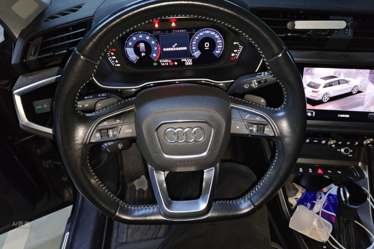 Audi Q3 2021 car image #12