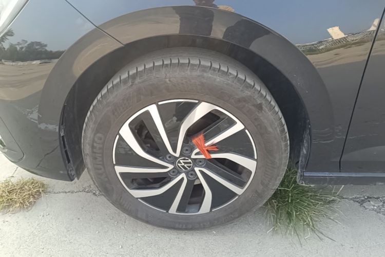 Volkswagen Lavida 2024 car image #9