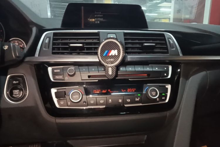 BMW 3 Series 2017 #13 BMW 3 Series 2017 car image #13