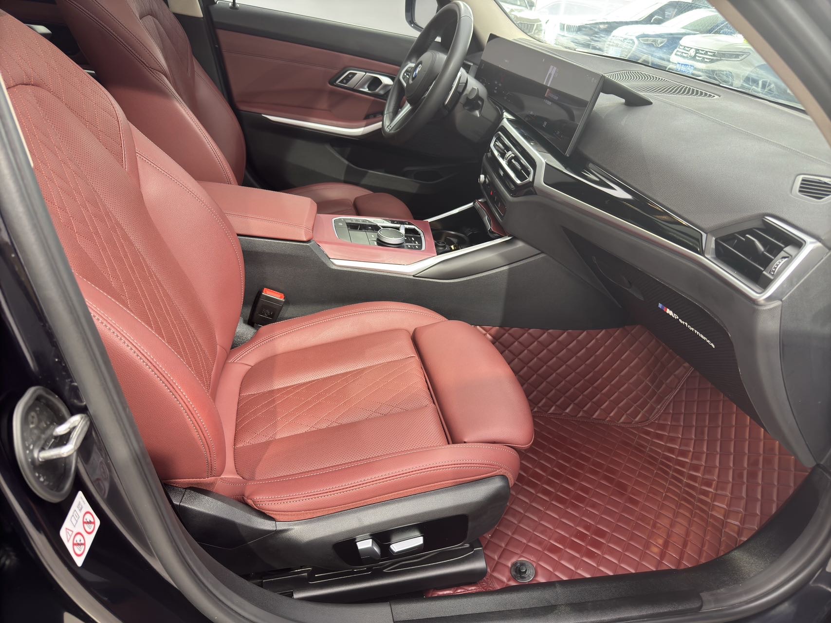 BMW 3 Series 2023 #8 BMW 3 Series 2023 car image #8