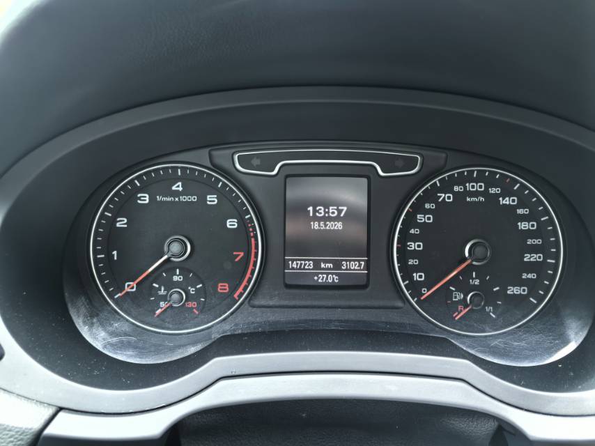 Audi Q3 (Imported) 2014 car image #14