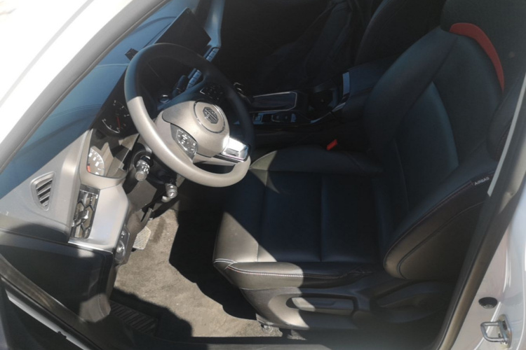 MG 5 2023 #15 MG 5 2023 imagen de coche #15