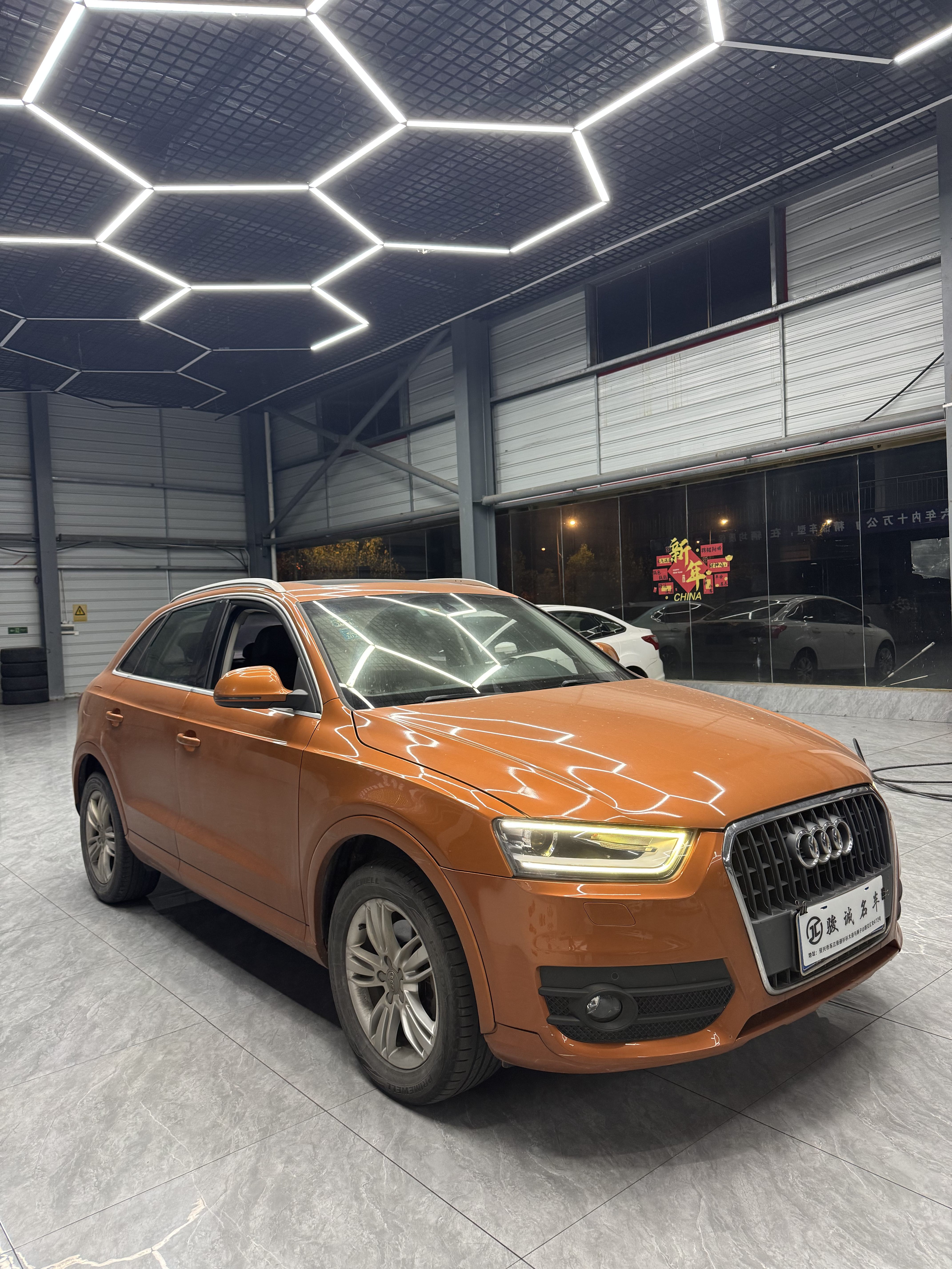 Audi Q3 2016 صورة سيارة #3