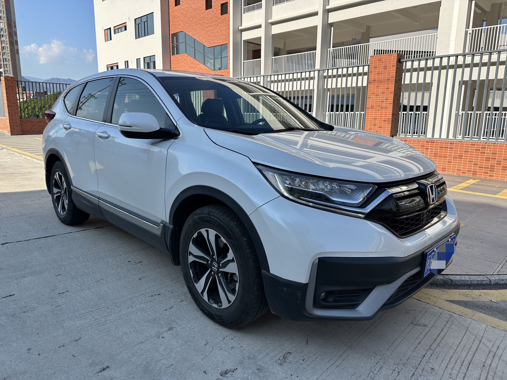 Honda CR-V 2020 car image #3