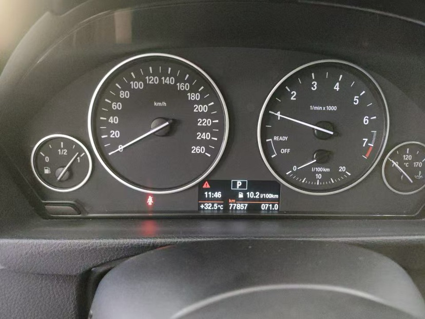 BMW 3 Series 2017 #8 BMW 3 Series 2017 car image #8