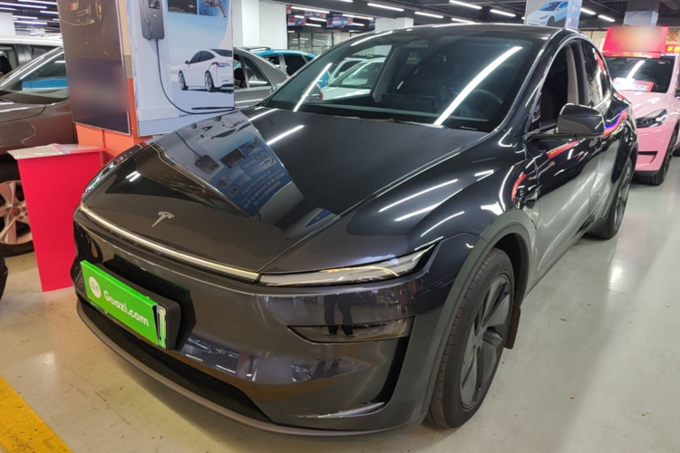 Tesla Model Y 2025 #2 Tesla Model Y 2025 imagen de coche #2