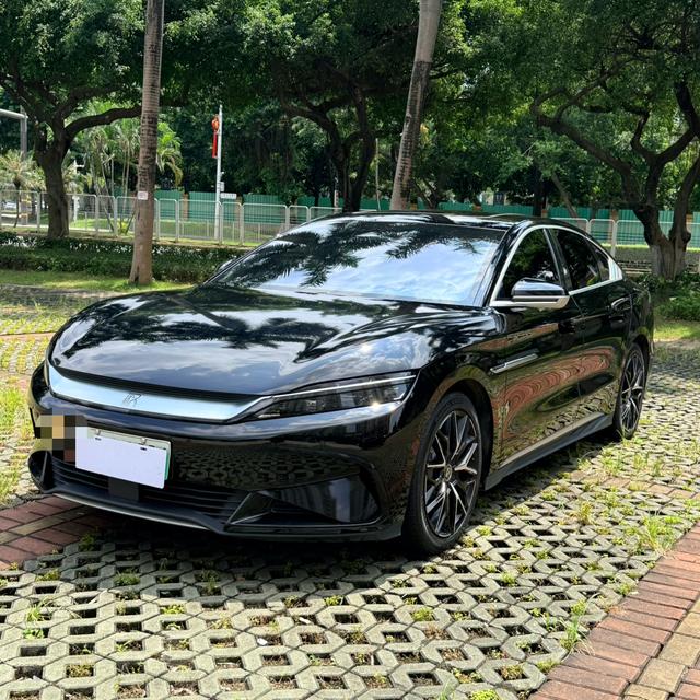 BYD Han 2022 #22 BYD Han 2022 car image #22