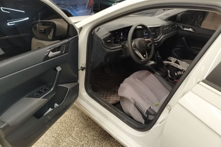 Volkswagen Lavida 2025 car image #18