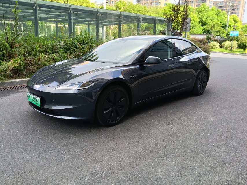 Tesla Model 3 2024 Tesla Model 3 2024 immagine di auto