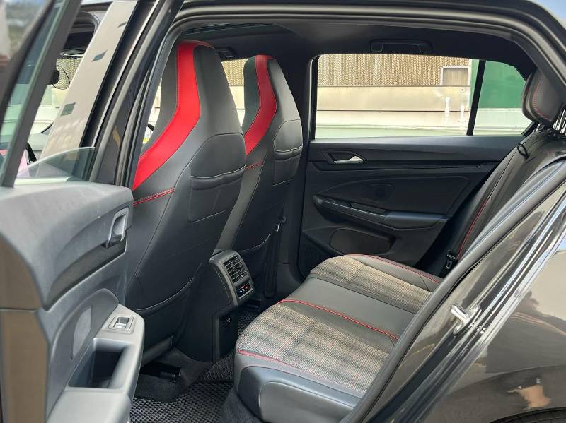 Volkswagen GolfGTI 2021 car image #7