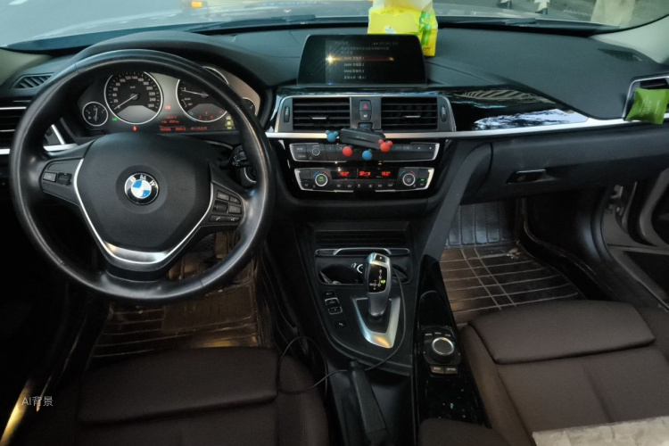 BMW 3 Series 2017 #11 BMW 3 Series 2017 car image #11