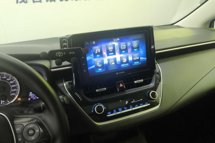 Toyota Corolla 2020 car image #11