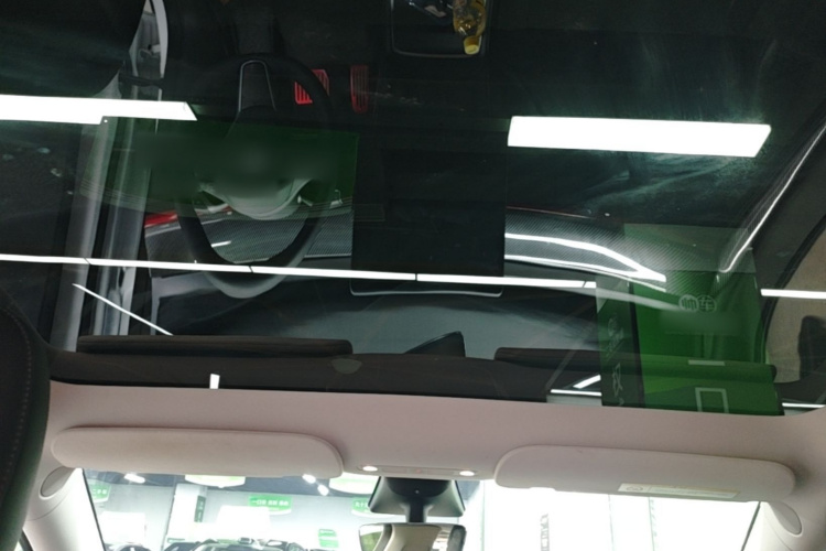 Tesla Model Y 2023 #18 Tesla Model Y 2023 car image #18