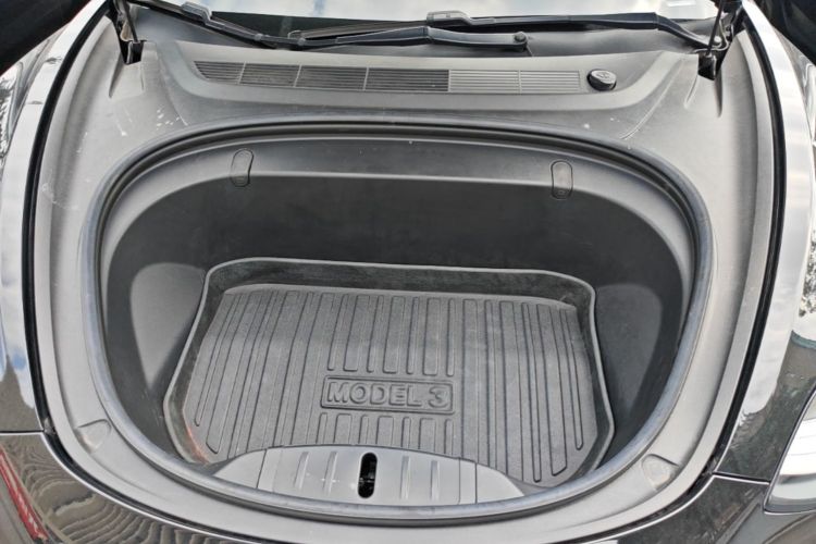 Tesla Model 3 2020 #20 Tesla Model 3 2020 car image #20